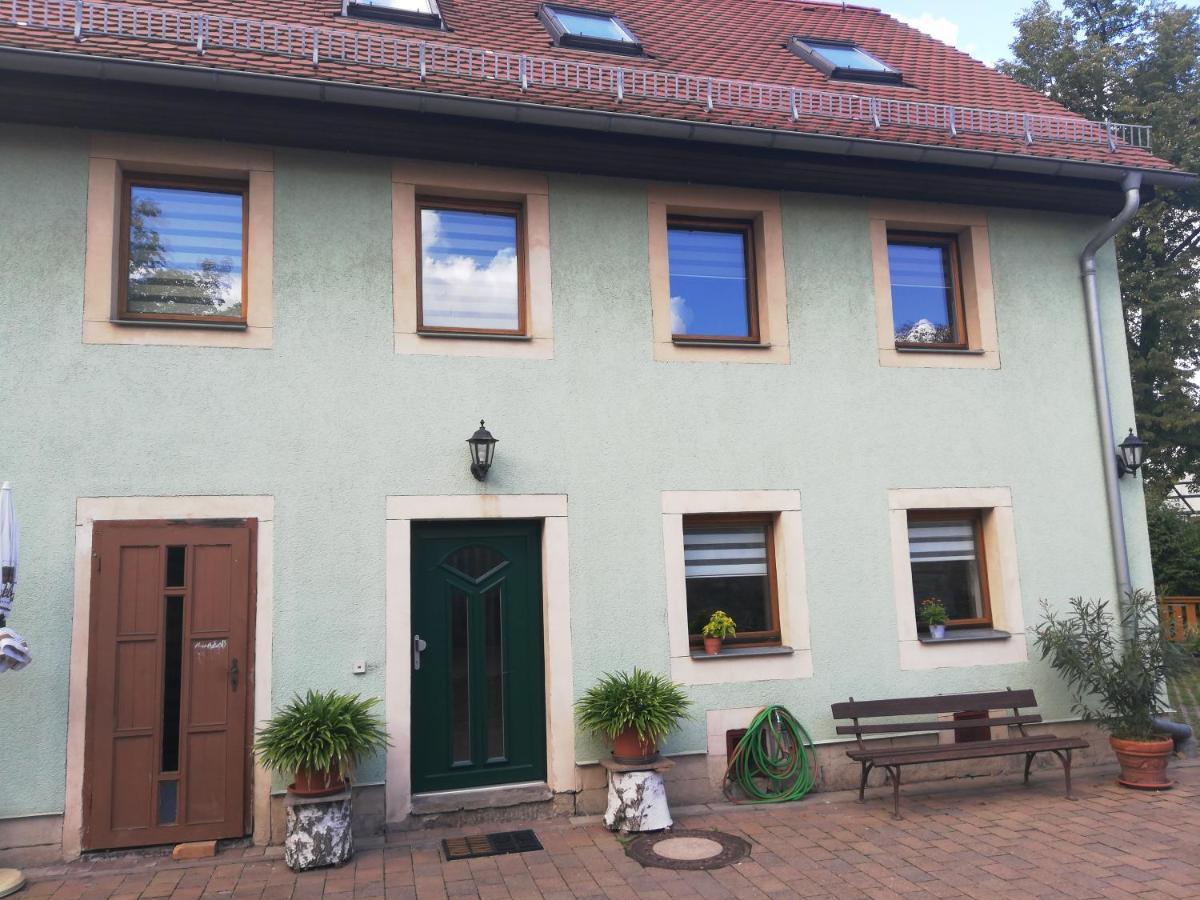 Ferienhaus -Am Alten Dorfplatz- Дрезден Экстерьер фото